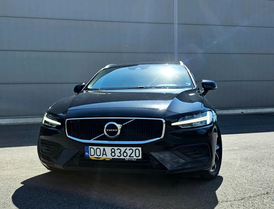 Volvo V60 cena 89900 przebieg: 115000, rok produkcji 2019 z Oława małe 667